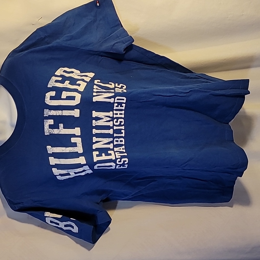 Tommy Hilfiger Womens Grapgic Tee Shirt - Large